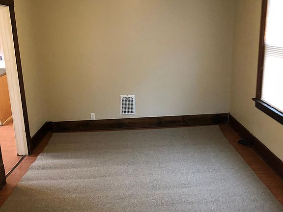 5th image of 44 Columbus Ave