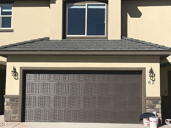 2nd image of 2520 Blackhawk Dr Unit 39
