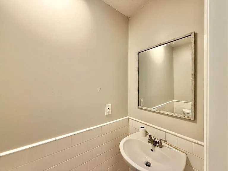 301 Siena Dr — Photo 13