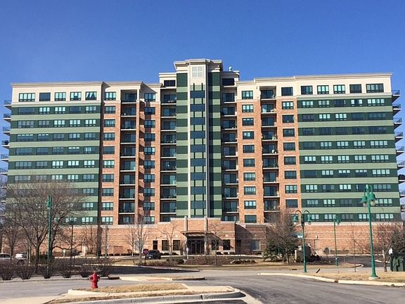 2nd image of 6420 Double Eagle Dr Unit 405
