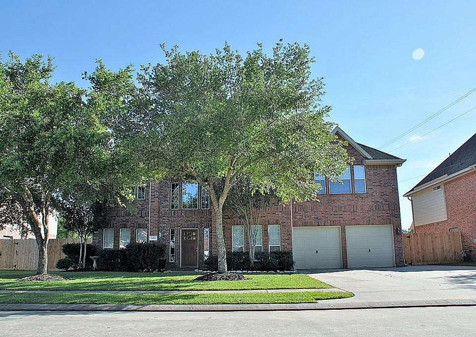 1st image of 3818 Houston Lake Dr
