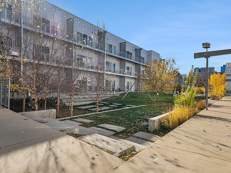 2550 Lawrence St #303 — Photo 17