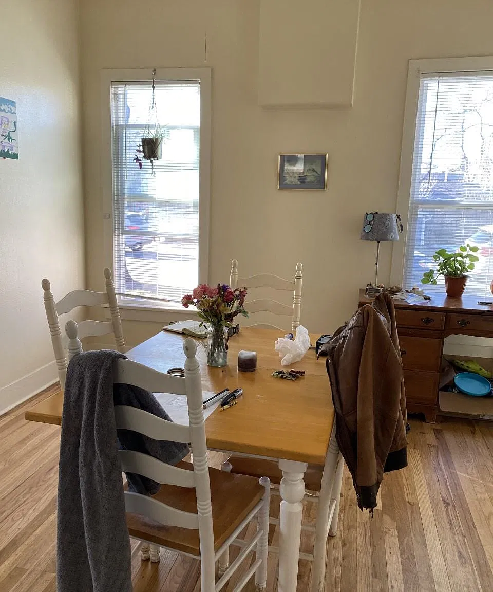 2 bed, 1085 sqft, $2,110 — Photo 2