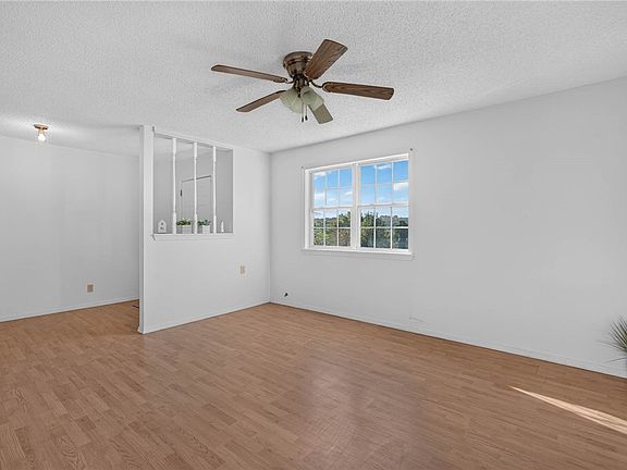 5th image of 5518 Blythe Rd