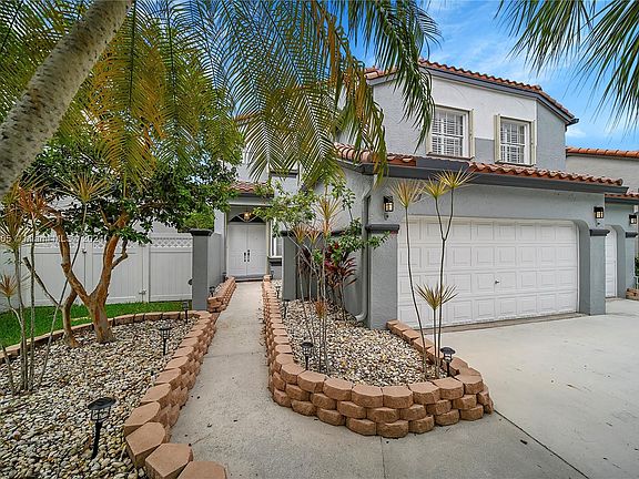 2nd image of 15727 NW 11th St
