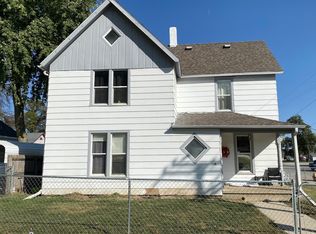 122 W 7th St, Logan, IA 51546