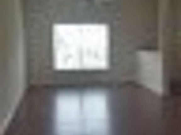 3rd image of 1304 Cozart St Unit 206