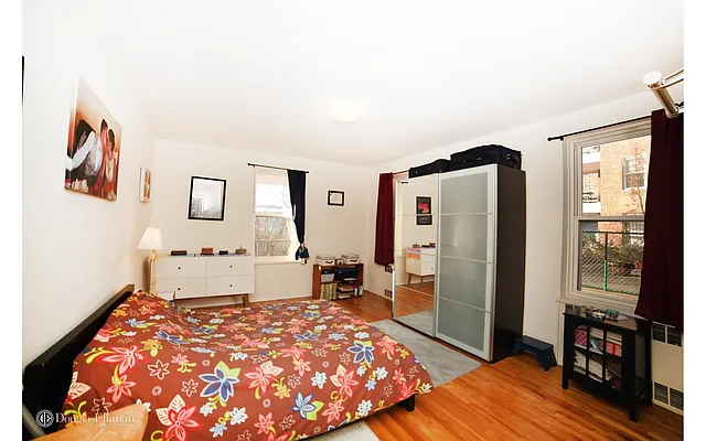 Rented by Douglas Elliman | media 8