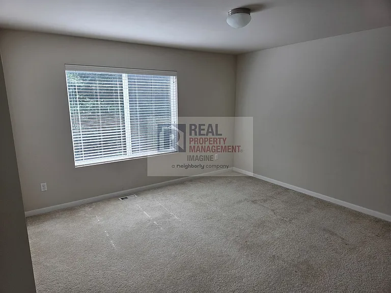 3966 Campus Willows Loop NE — Photo 15
