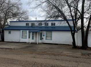 305 Rincon St, Las Vegas, NM 87701