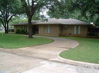 10509 Royal Springs Dr, Dallas, TX 75229