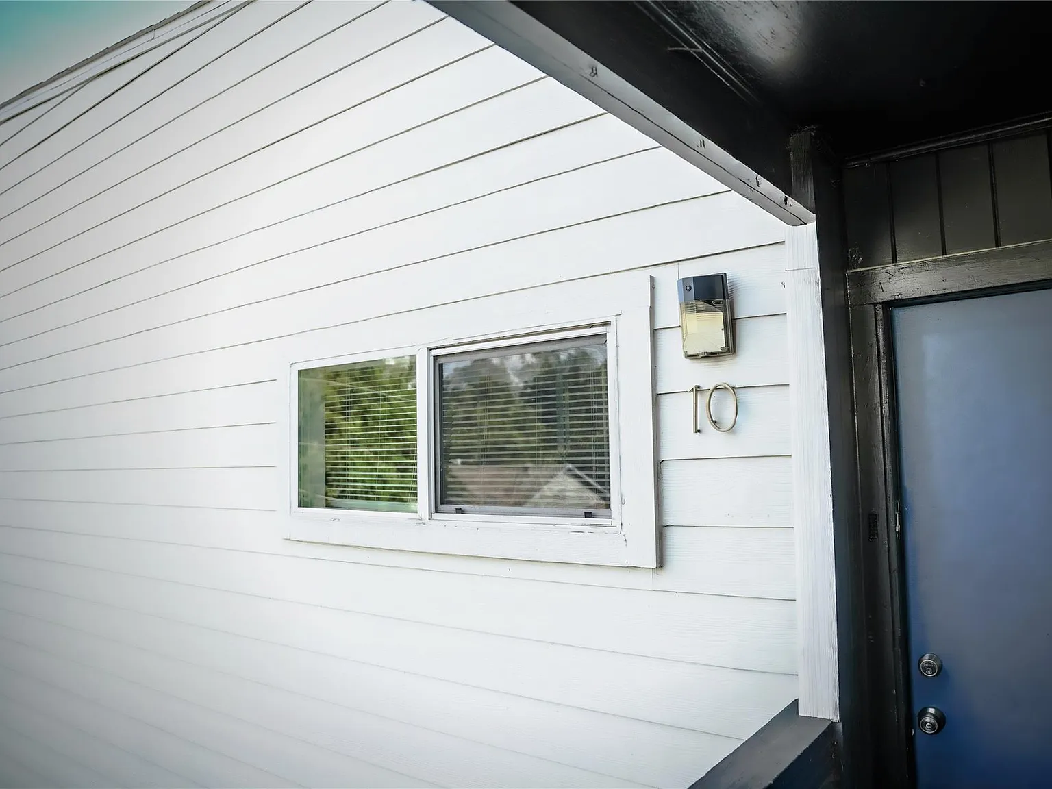 1 bed, 1.0 bath, 800 sqft, $750 — Photo 1