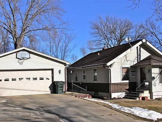 2nd image of 1707 W 18th St