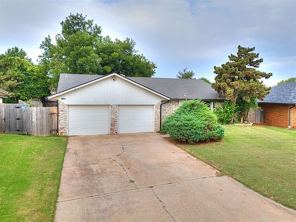 3rd image of 11028 Folkstone Dr