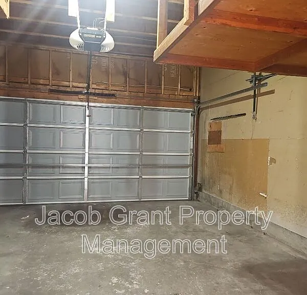 693 N Fanning Ave #699 — Photo 11