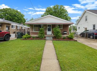 22427 Doremus St, Saint Clair Shores, MI 48080