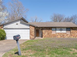28533 E 139th St S, Coweta, OK 74429