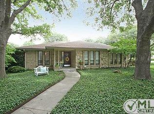 7823 Woodstone Ln, Dallas, TX 75248