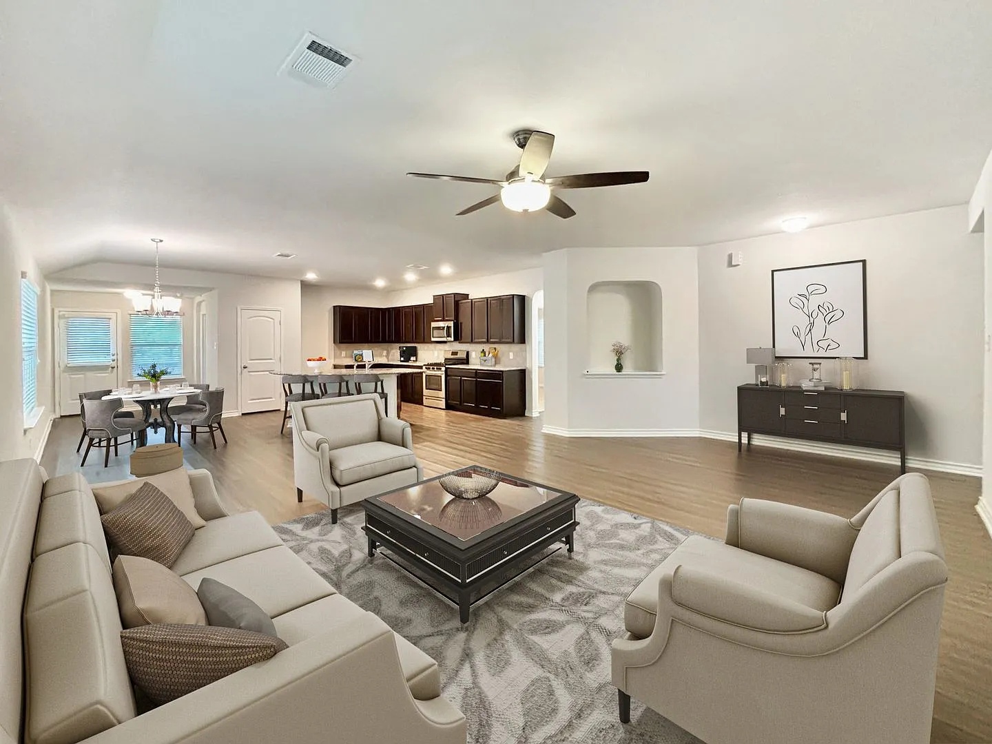 Spacious Single-Story Home in Whisper Falls Community with easy access to Highway 90 and Loop 160... — Photo 4