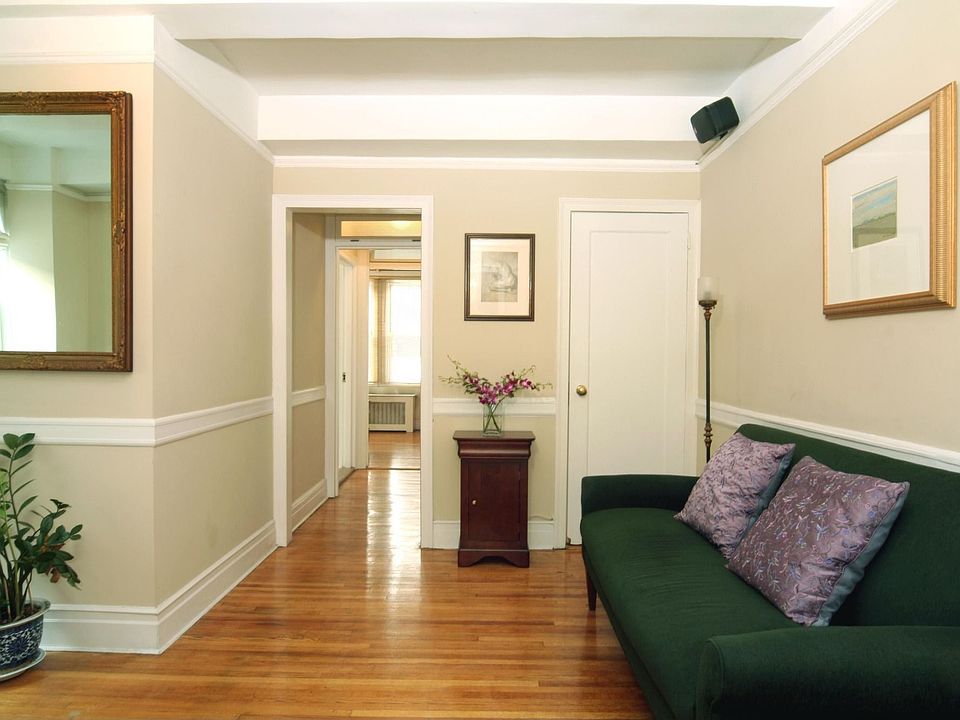 1st image of 365 W 20th St APT 2E