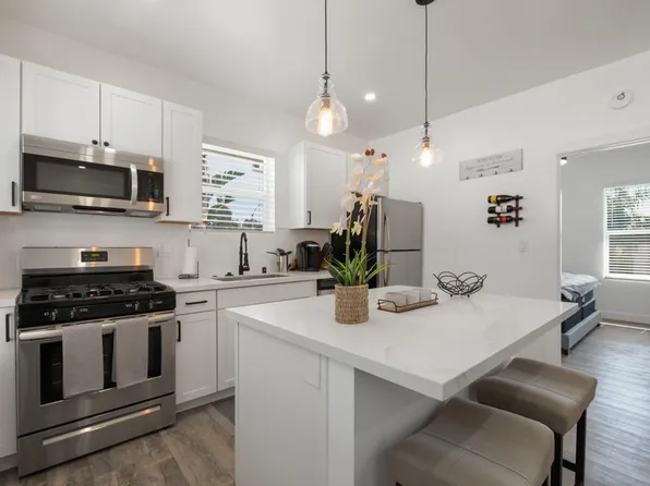 2607 C St, San Diego, CA 92102