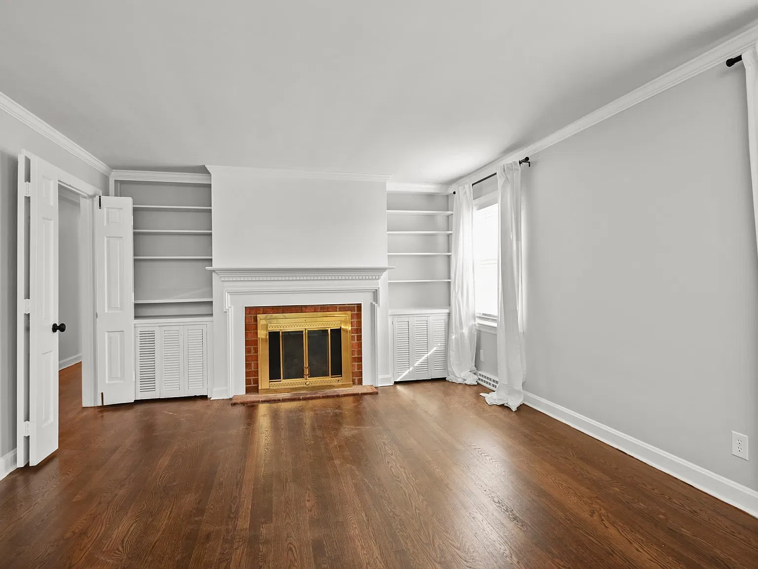 2 bed, 1700 sqft, $2,400 — Photo 3