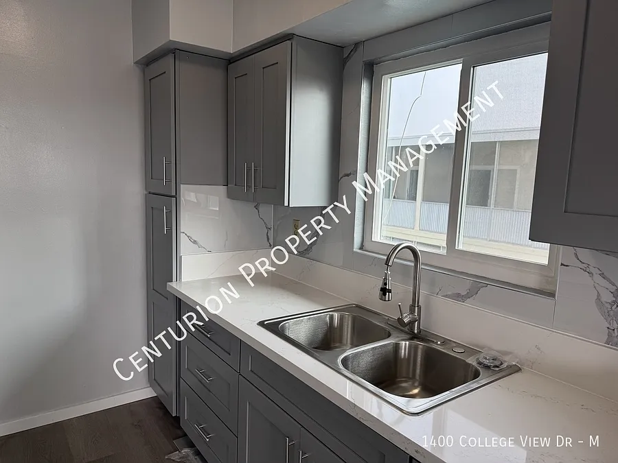 2 bed, $2,395 — Photo 3