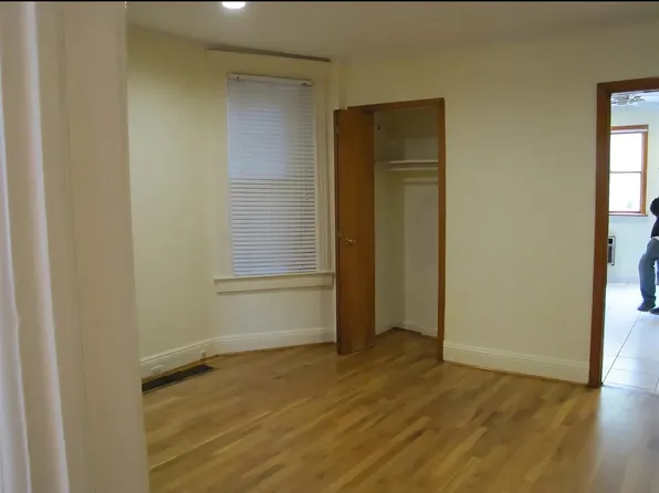 314 Webster Avenue image 5 of 7