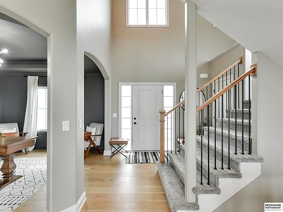 5th image of 10222 Caspian Dr