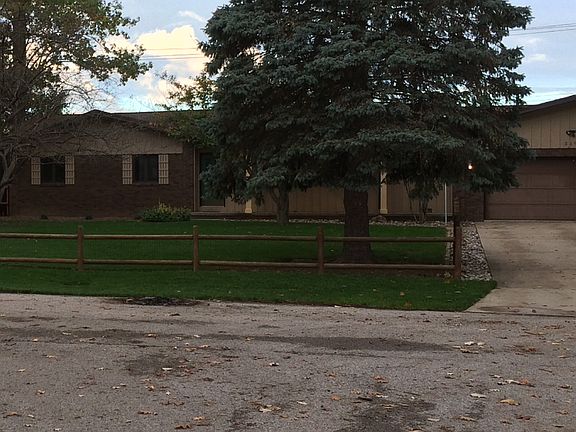 2nd image of 3198 Southwood Dr