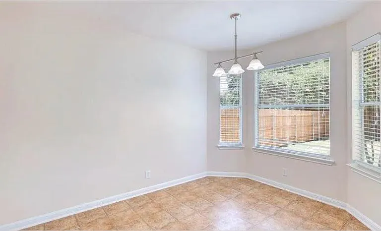 324 Avalanche Ave — Photo 12