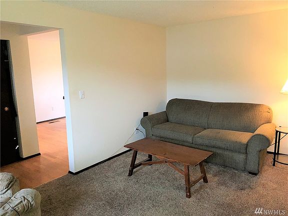 4th image of 6118 N 30th St