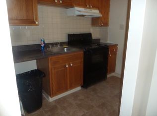 1024 Niagara Rd, Camden, NJ 08104