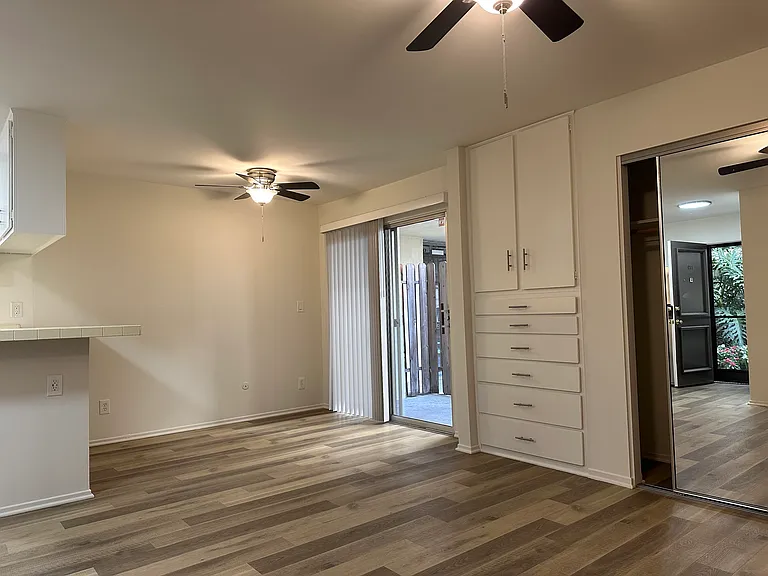 The Vallarta Apartments — Photo 9