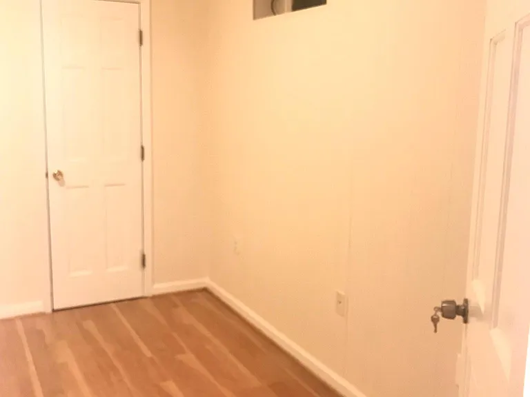 7019 Leebrad St #BASEMENT — Photo 14