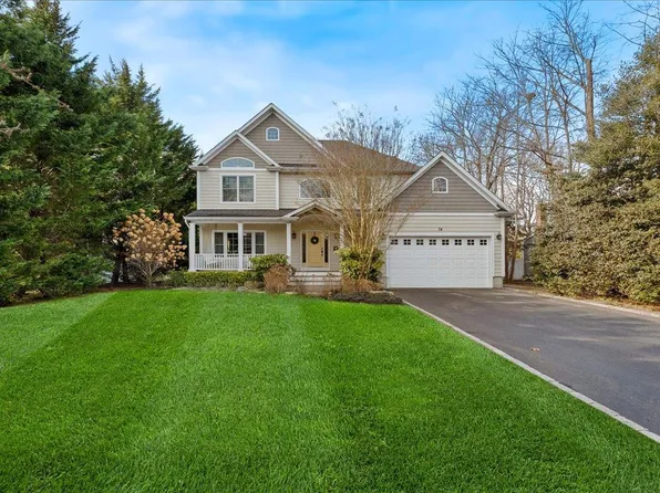 74 Gerritsen Avenue, Bayport, NY 11705