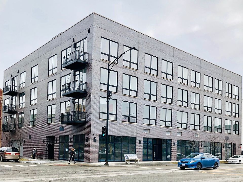 1st image of 2353 W Wabansia Ave #405
