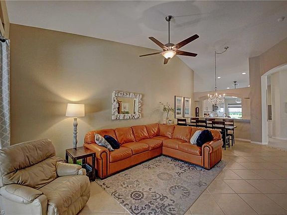 3rd image of 8267 Ibis Cove Cir #A-133