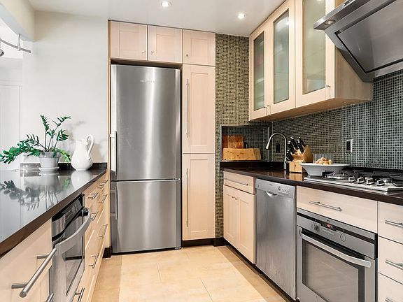 5th image of 301 W 115th St APT 7H