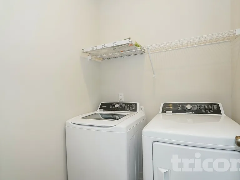 361 Park Glen Dr — Photo 14