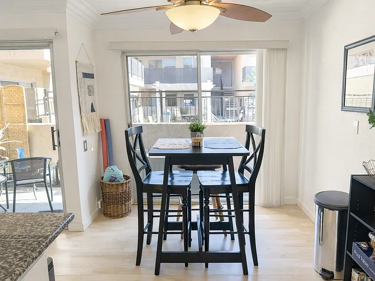 400 N Sunrise Way — Photo 35