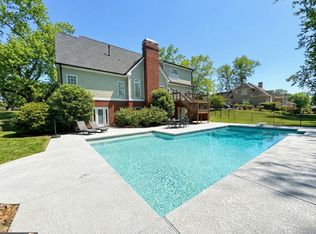 30 Lake Park Ct, Sharpsburg, GA 30277