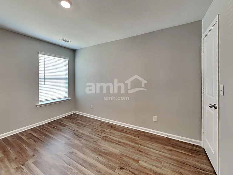 613 Gleaner Way — Photo 13