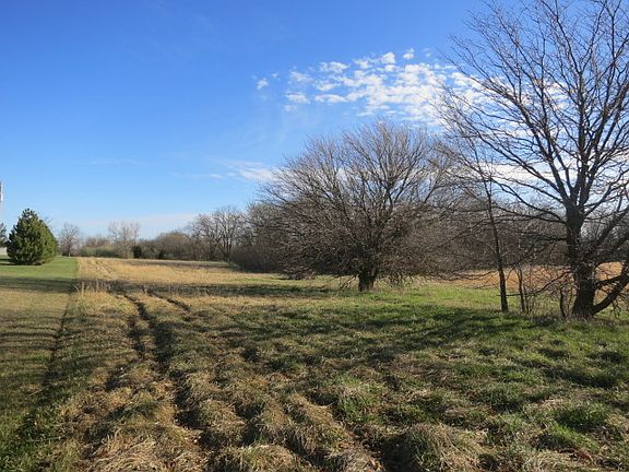 3rd image of 21347 Country Place Lane