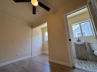 5306 Cimarron St #B5, Los Angeles, CA 90062