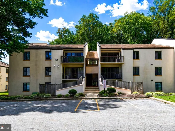 10110 Campus Way S APT 304, Upper Marlboro, MD 20774