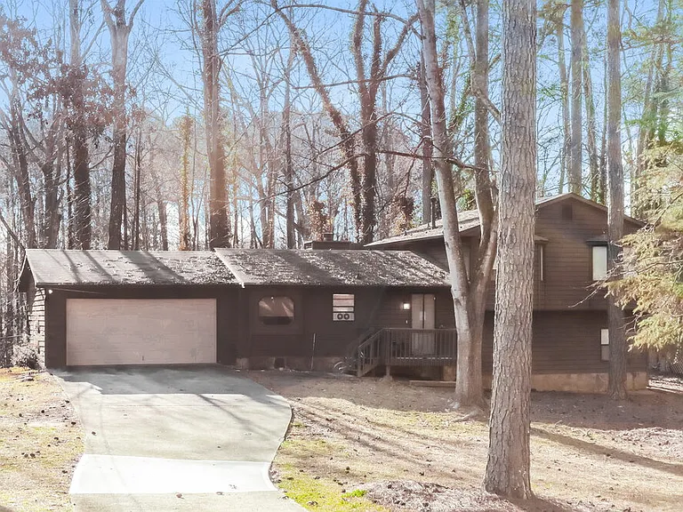 3167 Taffy Ln — Photo 1
