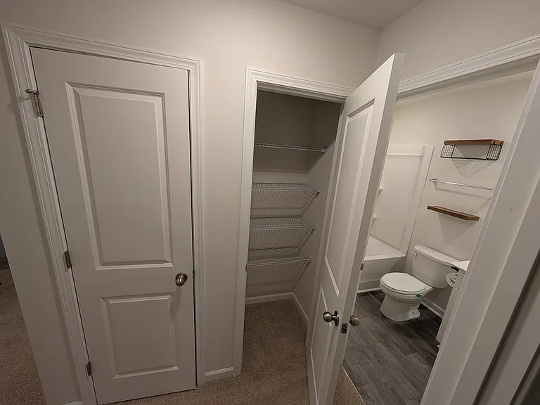 5405 Henley Ridge Dr — Photo 16