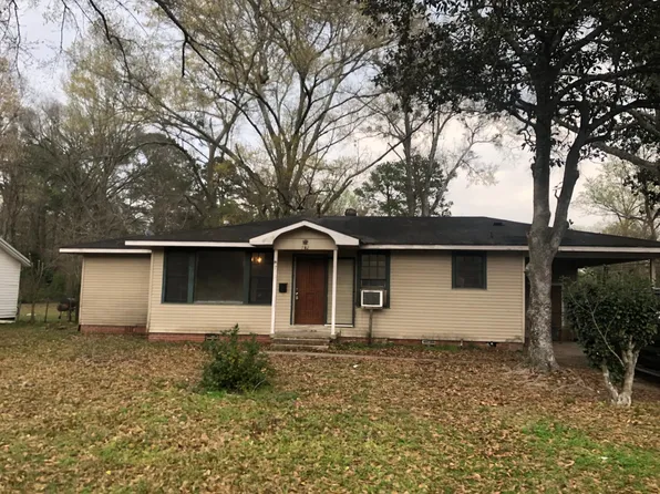 712 Ray Weiland Dr, Baker, LA 70714