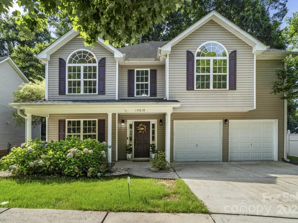 19010 Oakhurst Blvd, Cornelius, NC 28031